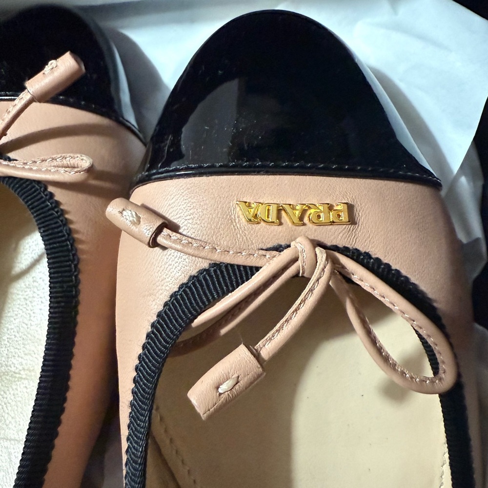 Prada Women's Ballet Flats 38 - Picture 3 of 5